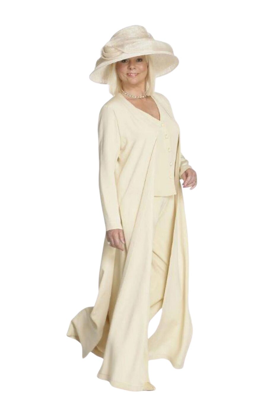 3 piece trouser outfit flattering mother of the bride or groom trendy chic