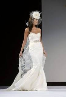 Julianna chantilly lace wedding dress by Joyce Young
