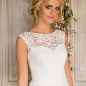 Ajorit Wedding Dress