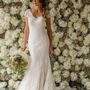 Amy Lace Wedding Dress