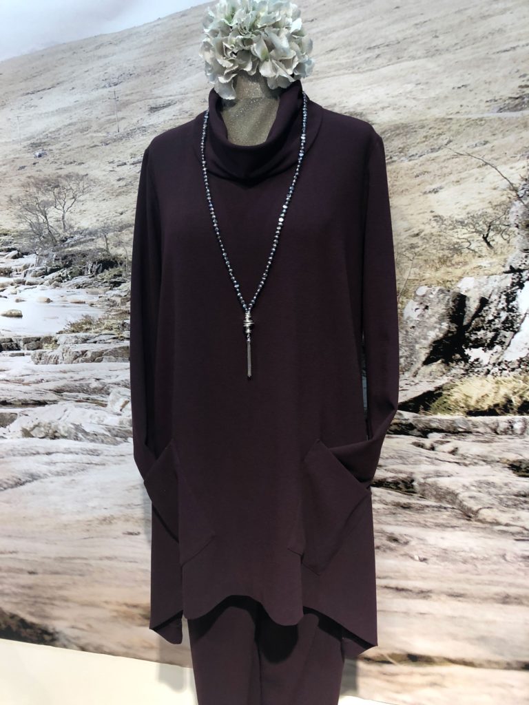Artist style tunic with straight leg trouser
