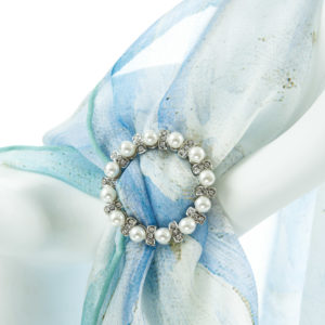 Single Tier Round Pearl and Diamanté Buckle Accessories