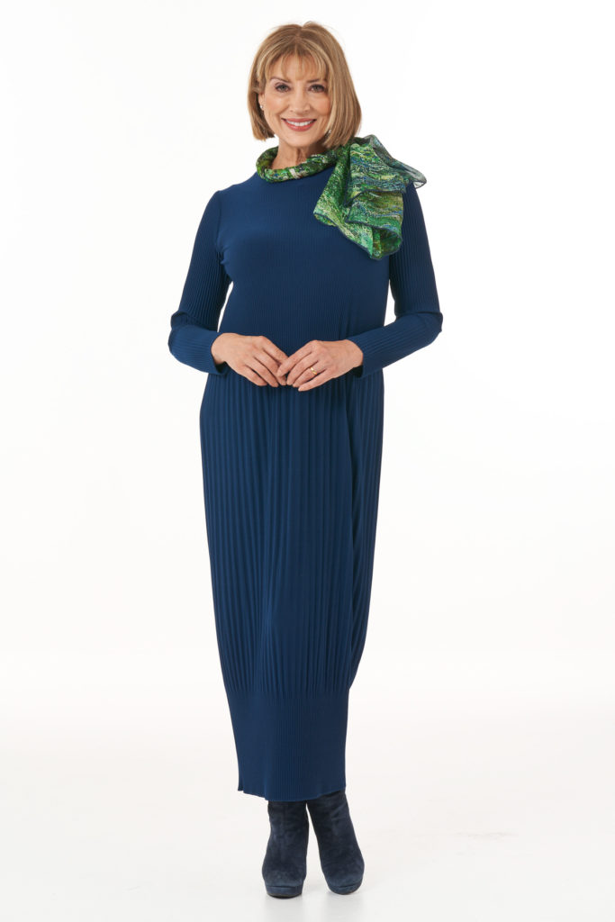 Christmas outfit Long Sleeved Pleated Knit Dress in Navy Casual Chic Collection with Accessories (for micro wedding blog)