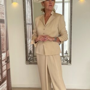 petite size 8 size 10 trouser suit