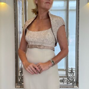 slim cinched waist petite size 8 size 10 mother of the bride outfit